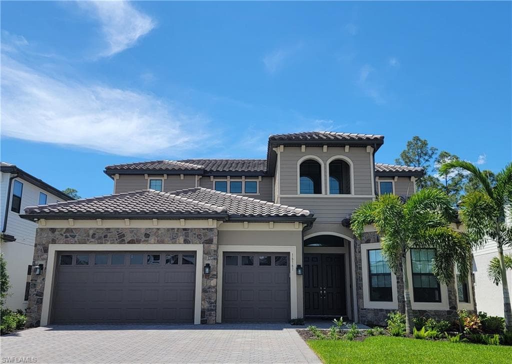 16161 Verilyn CIR NAPLES, FL 34110