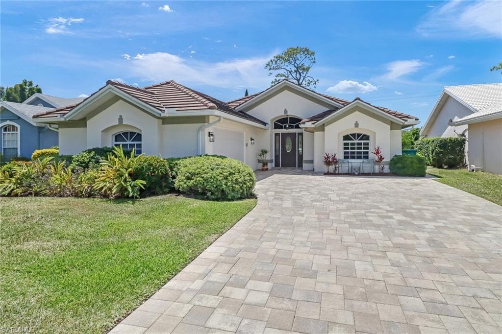 792 Belville BLVD NAPLES, FL 34104