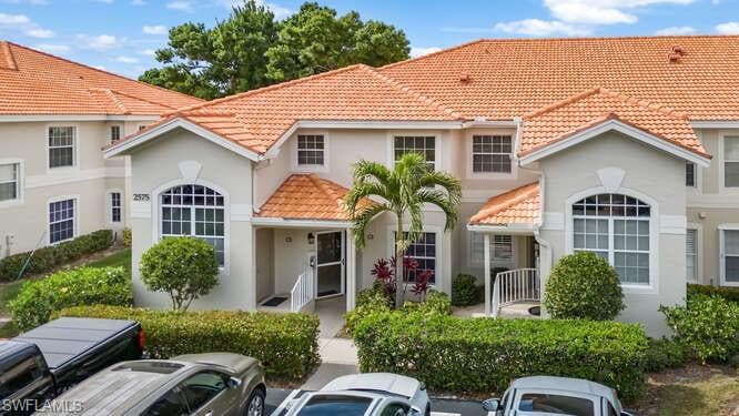 2575 Old Groves RD M101 NAPLES, FL 34109