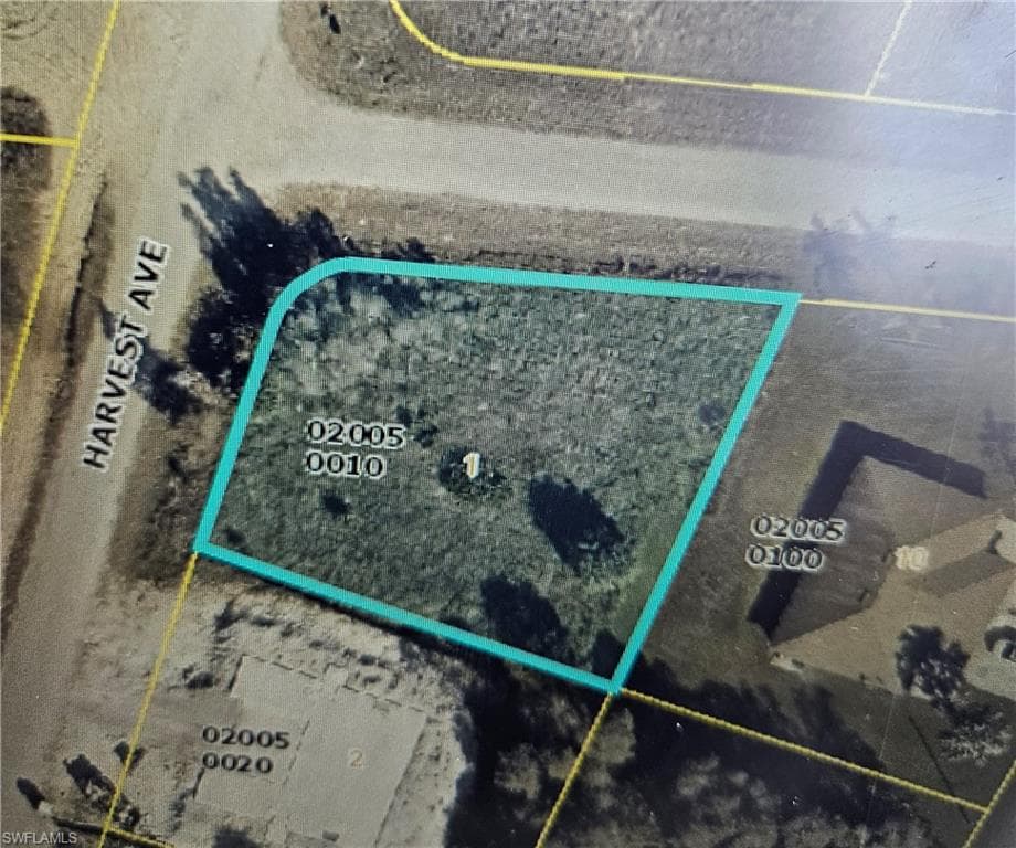 1131 Harvest AVE LEHIGH ACRES, FL 33974