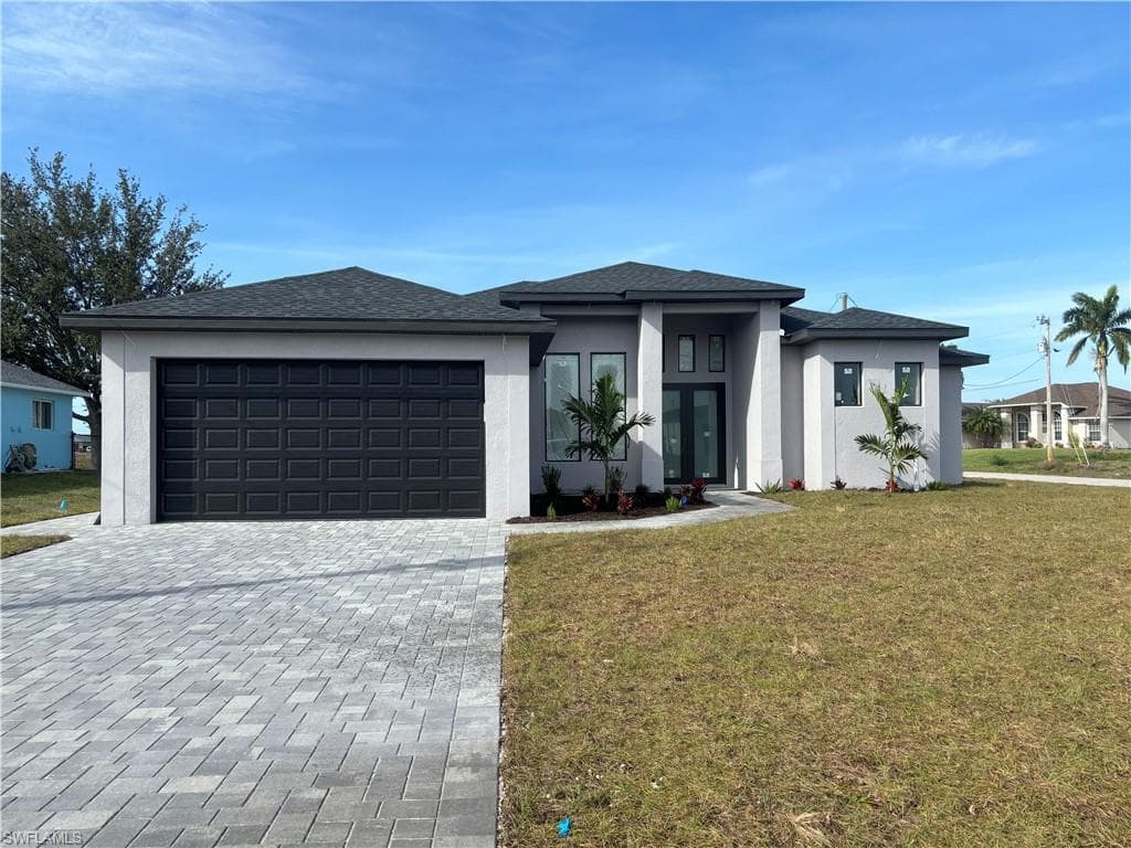 126 SW 9th AVE CAPE CORAL, FL 33991