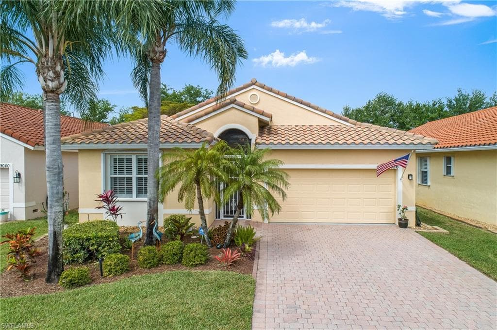9036 Springview LOOP ESTERO, FL 33928