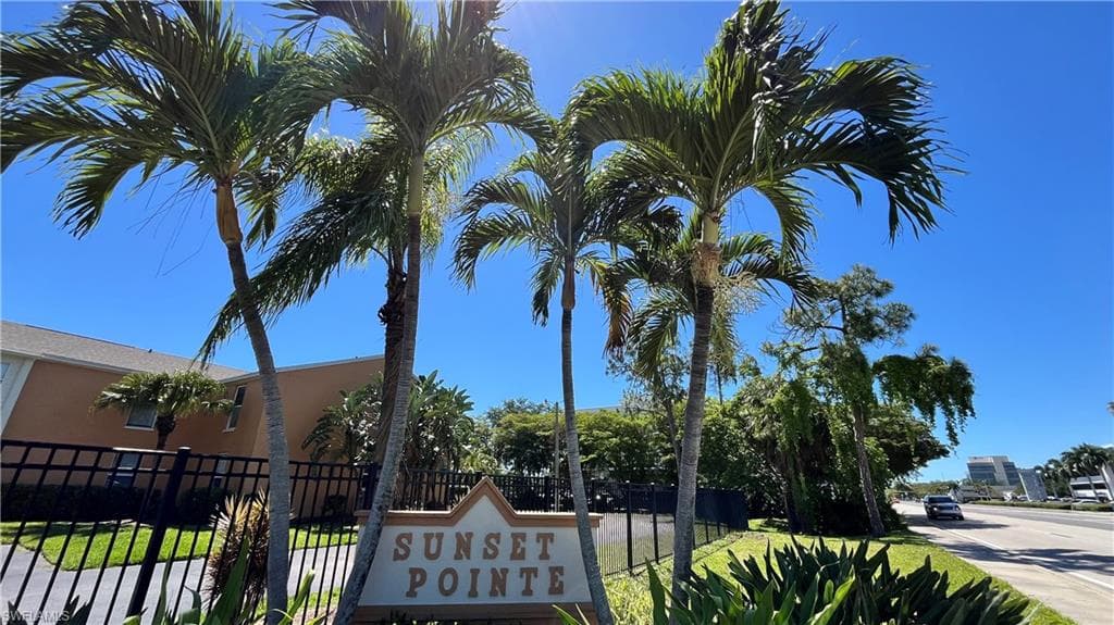 12630 Kenwood LN D FORT MYERS, FL 33907