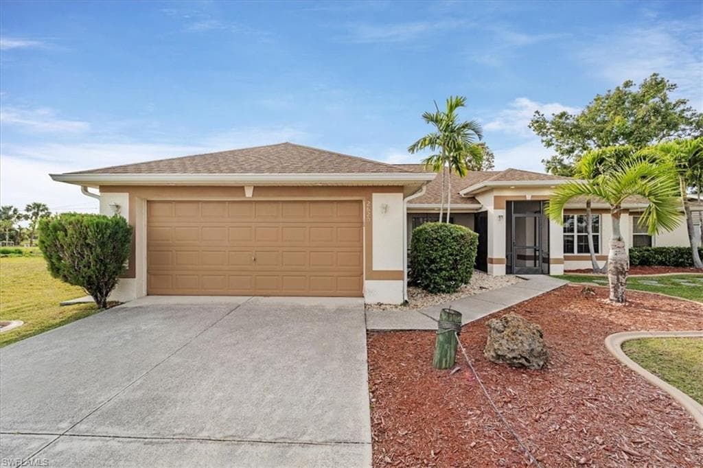 2620 NE 21st CT CAPE CORAL, FL 33909