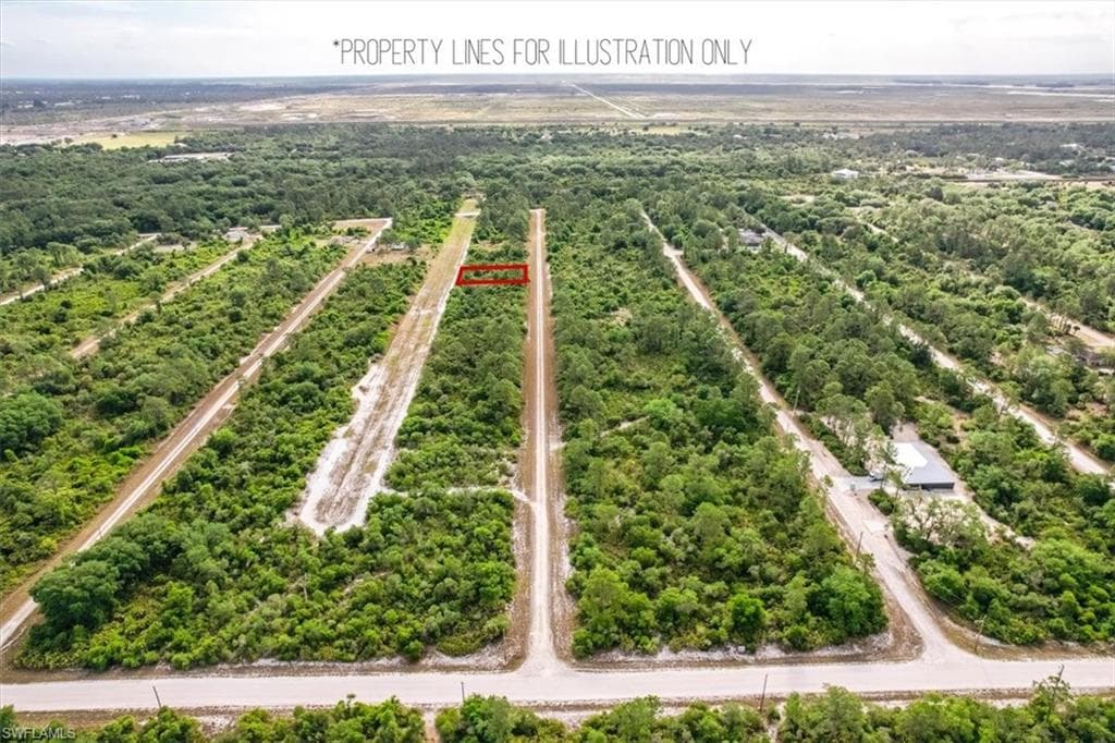 4223 E 27th ST ALVA, FL 33920