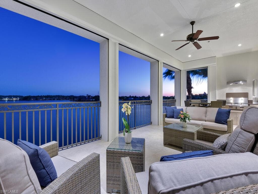 11001 Via Tuscany LN 302 MIROMAR LAKES, FL 33913