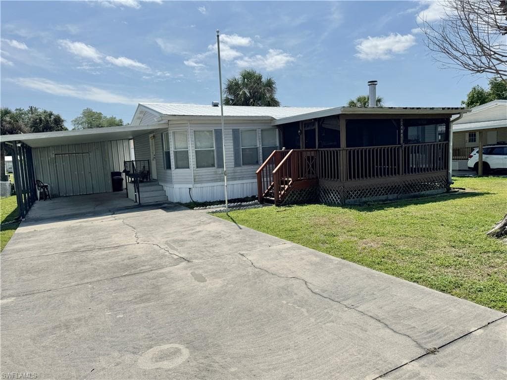 2490 Austin Smith CT NORTH FORT MYERS, FL 33917