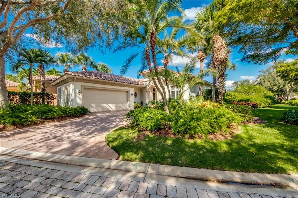 15710 Villoresi WAY NAPLES, FL 34110