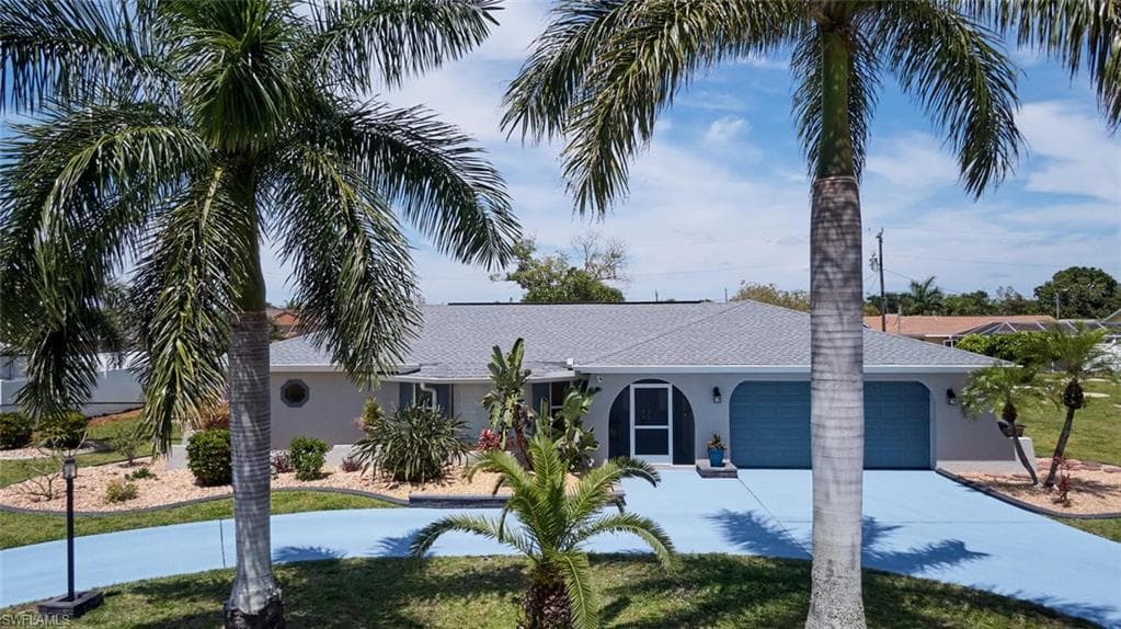 1427 SE 34th ST CAPE CORAL, FL 33904