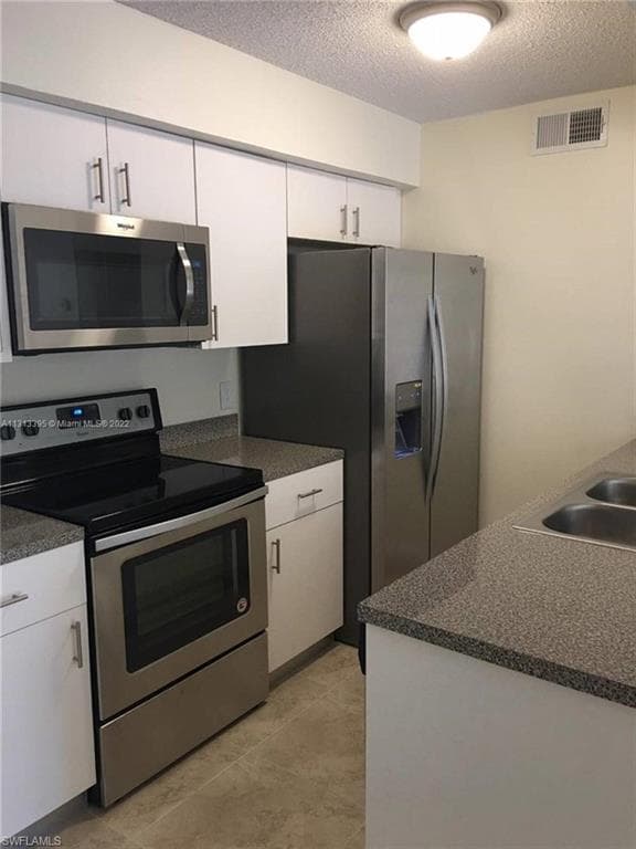 5331 Summerlin RD 3107 FORT MYERS, FL 33919