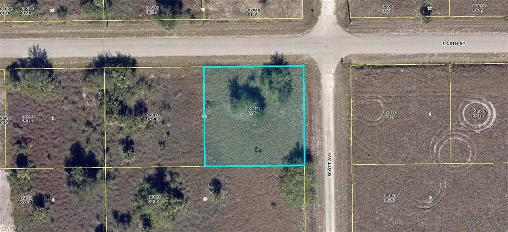 3806 E 18th ST LEHIGH ACRES, FL 33972