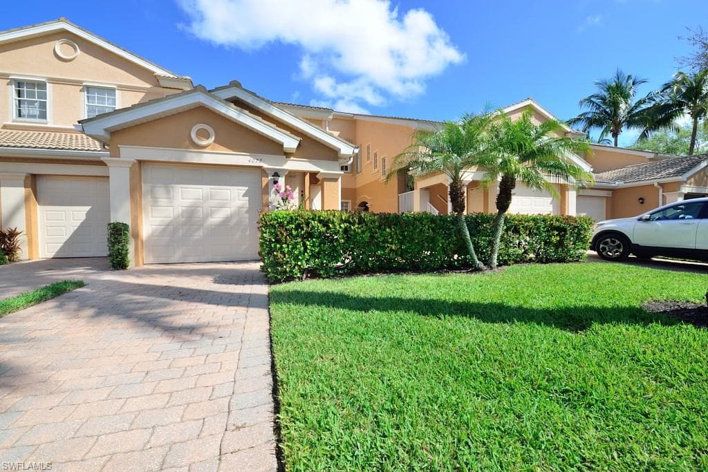 9641 Spanish Moss WAY 4013 BONITA SPRINGS, FL 34135