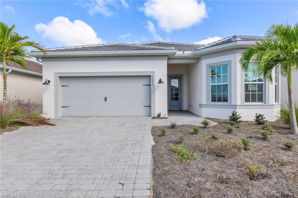 12433 Basalt LN ALVA, FL 33982