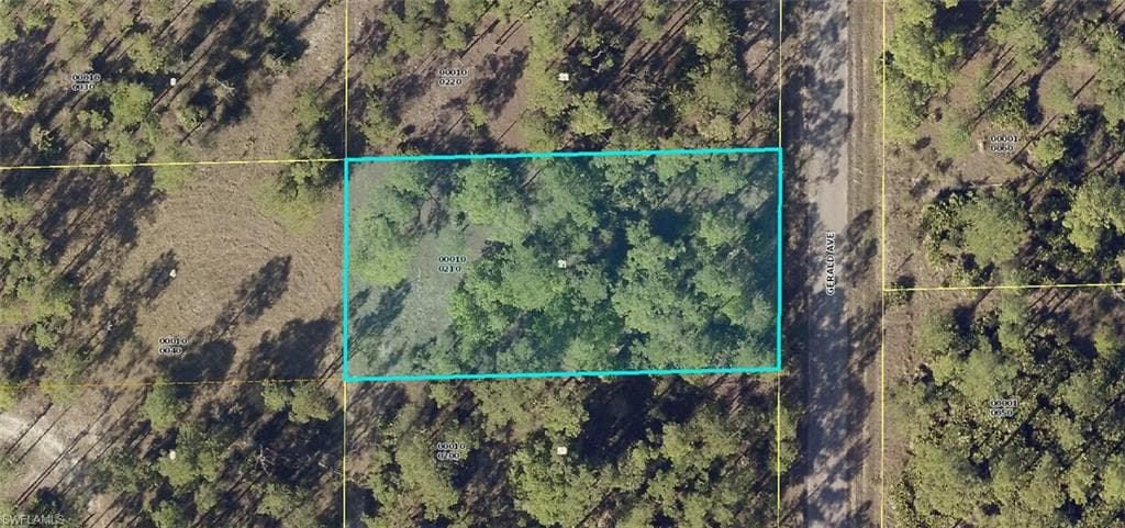 1219 Gerald AVE LEHIGH ACRES, FL 33972
