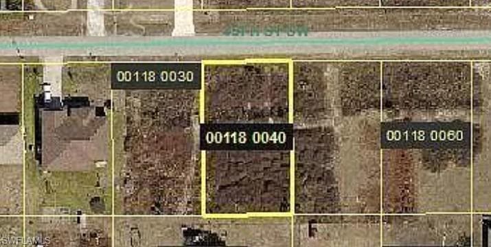 2613 45th ST SW LEHIGH ACRES, FL 33976