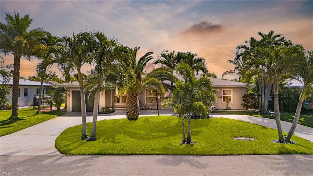 5129 Santa Rosa CT CAPE CORAL, FL 33904