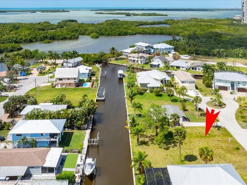 4733 Swordfish ST BONITA SPRINGS, FL 34134