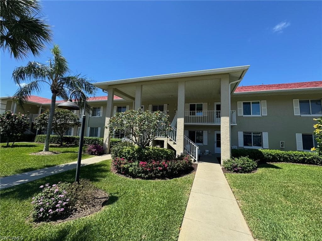 4572 Andover WAY C203 NAPLES, FL 34112