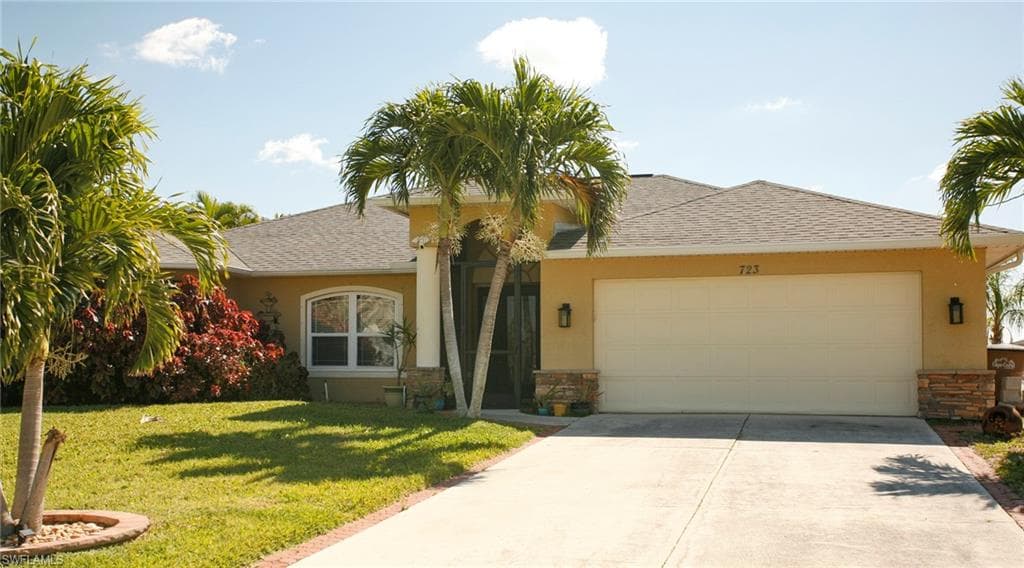 723 NW 38th PL CAPE CORAL, FL 33993