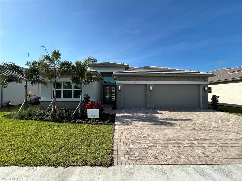 12110 Triton WAY NAPLES, FL 34120