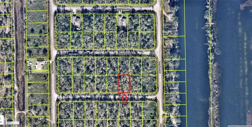 304 Rosanna AVE LEHIGH ACRES, FL 33972