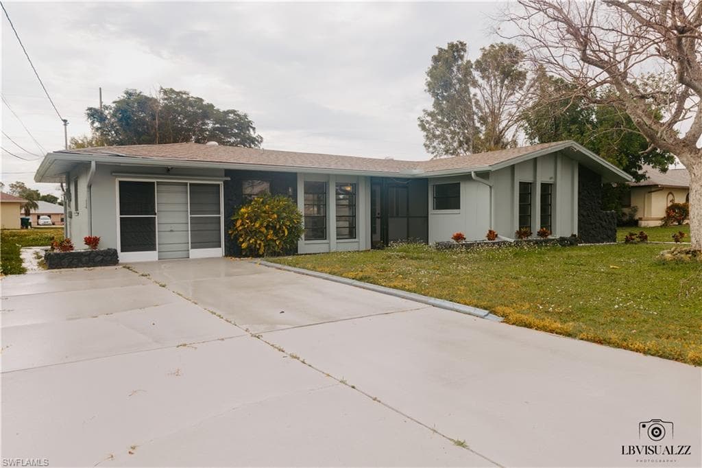 3408 SE Santa Barbara PL CAPE CORAL, FL 33904
