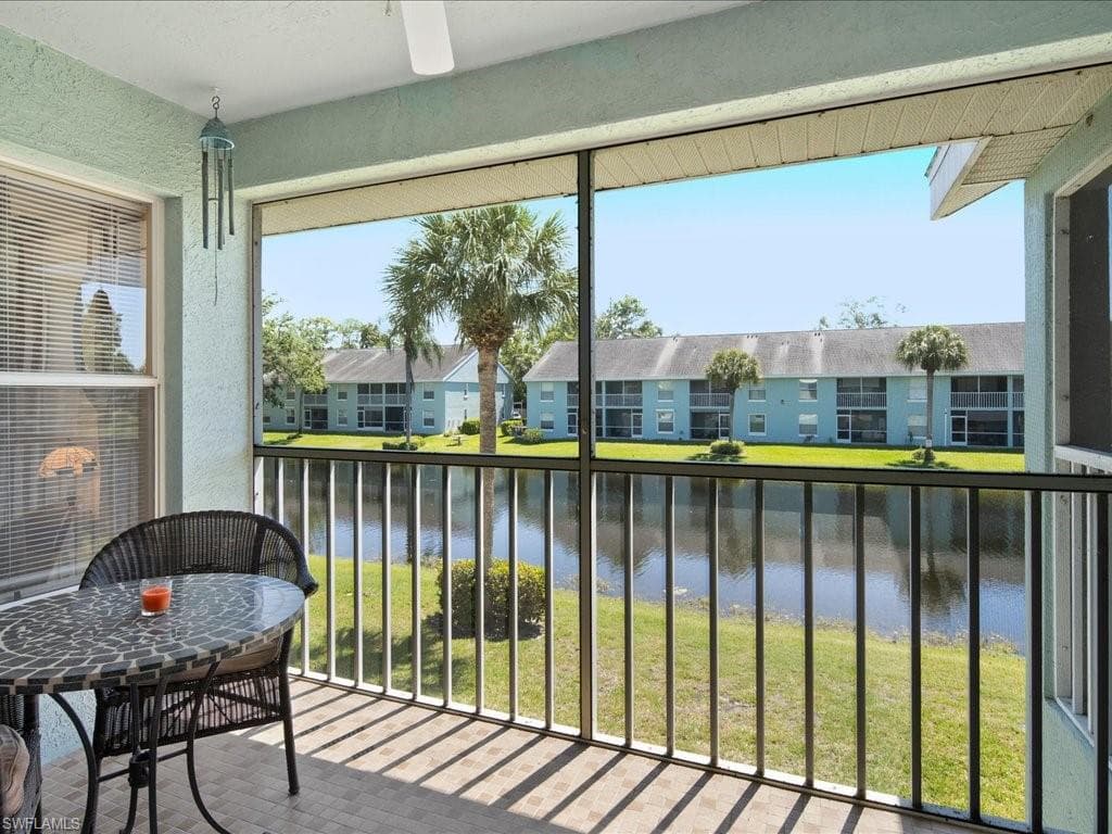 185 Grand Oaks WAY R205 NAPLES, FL 34110