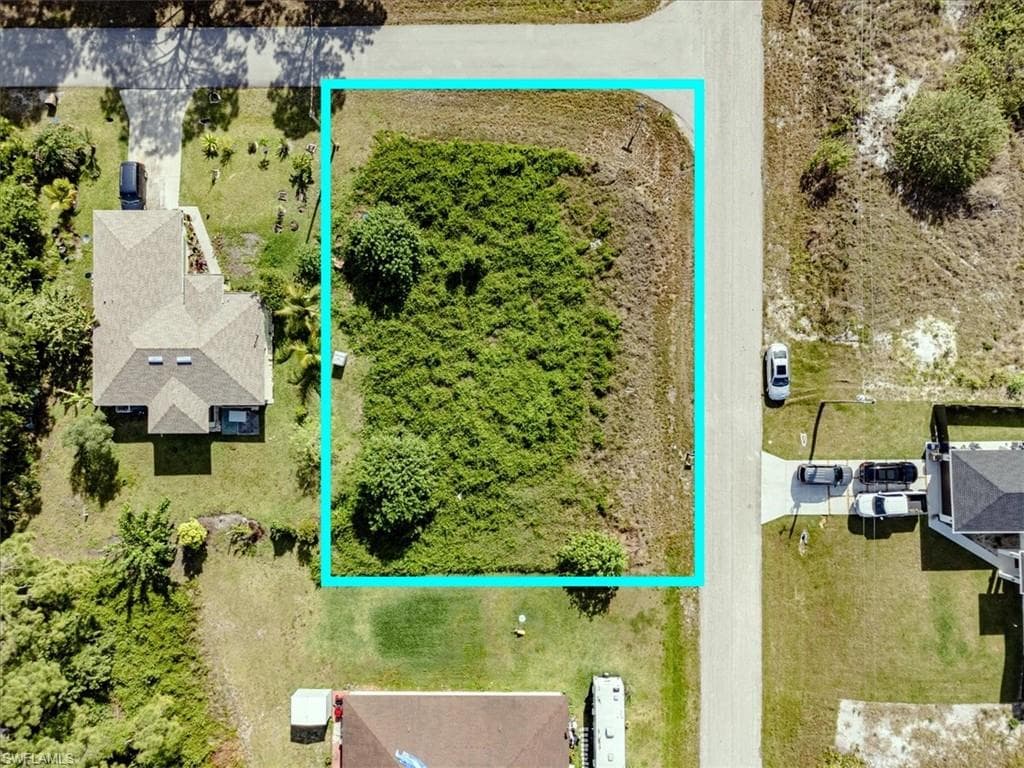 496-498 Loretta AVE S LEHIGH ACRES, FL 33974