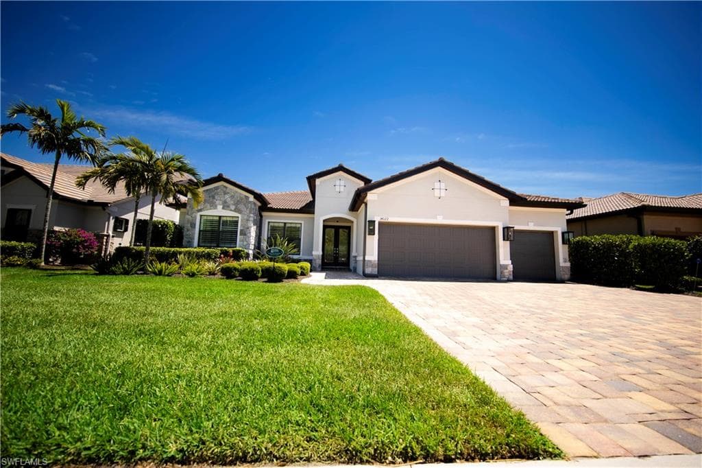 14022 Shadywood CT