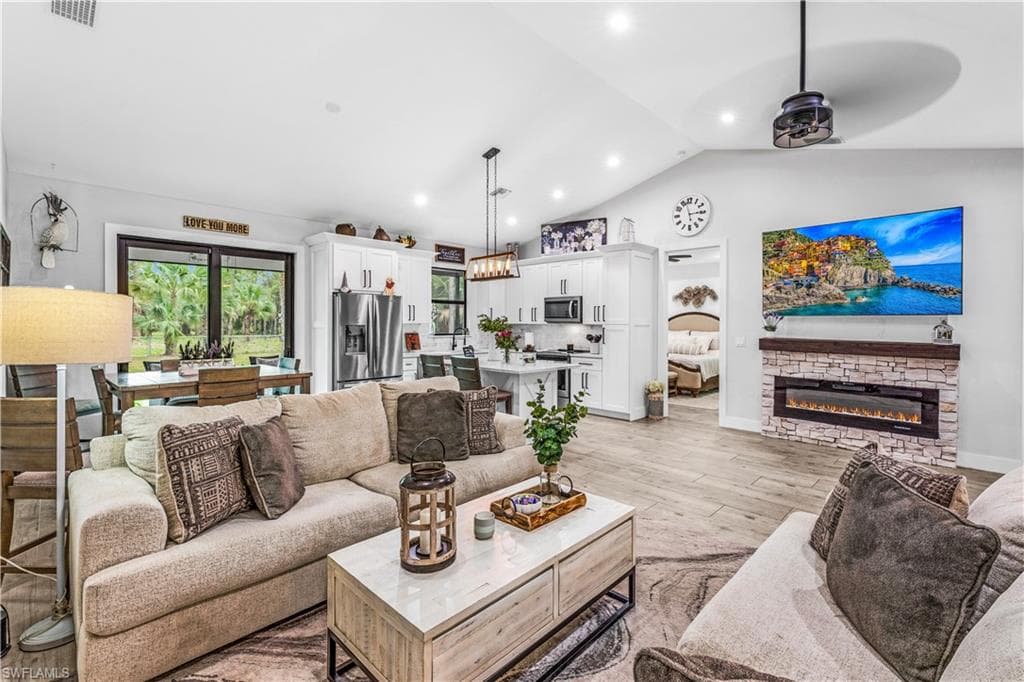 4370 22nd AVE SE NAPLES, FL 34117