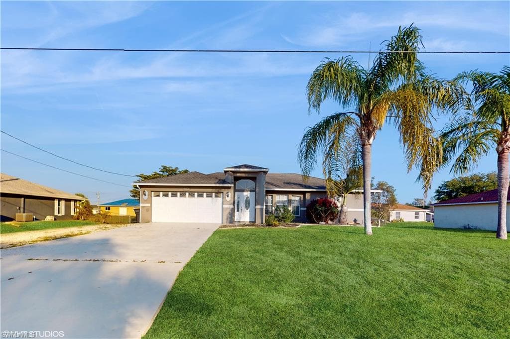 714 Altair AVE FORT MYERS, FL 33913