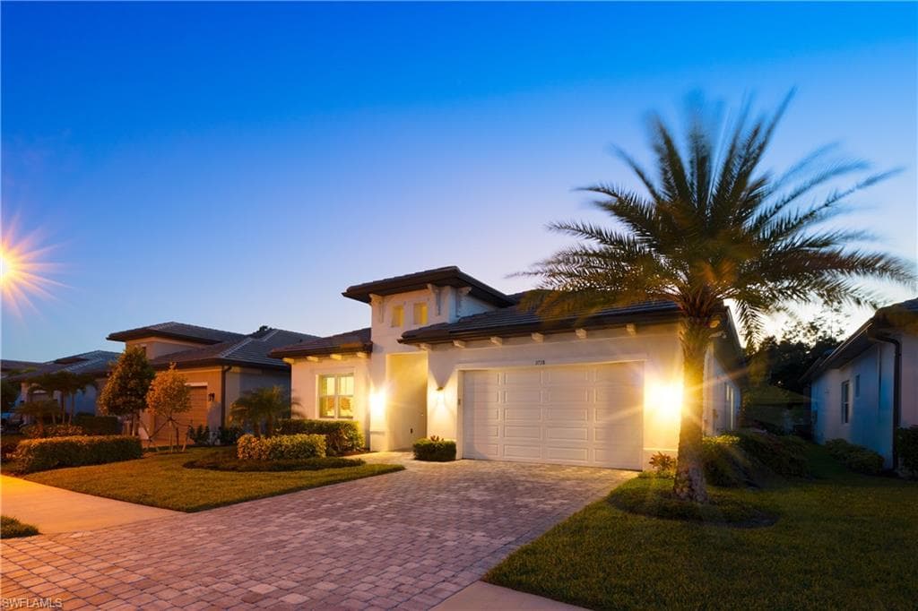 3738 Sapphire Cove CIR NAPLES, FL 34114
