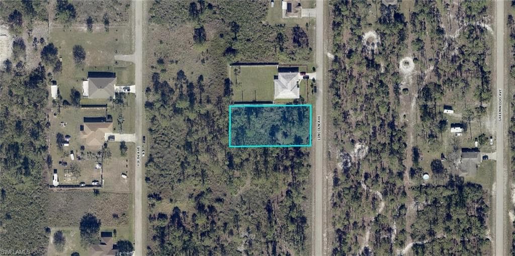 1439 Lincoln AVE LEHIGH ACRES, FL 33972