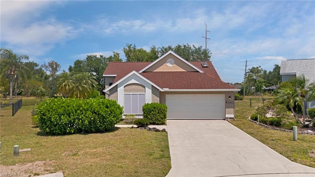 15084 Cloverdale DR FORT MYERS, FL 33919