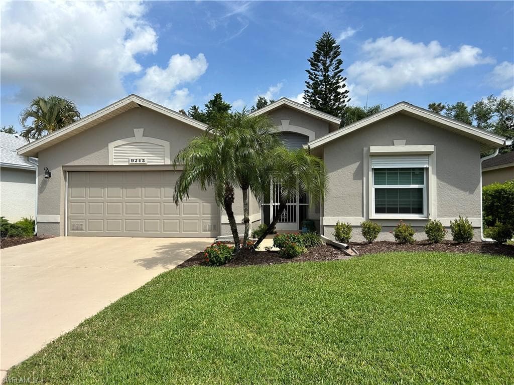 9245 Lanthorn WAY ESTERO, FL 33928
