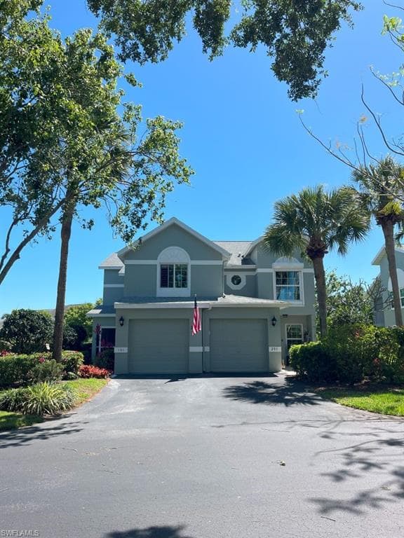 2133 Tama CIR 101 NAPLES, FL 34112