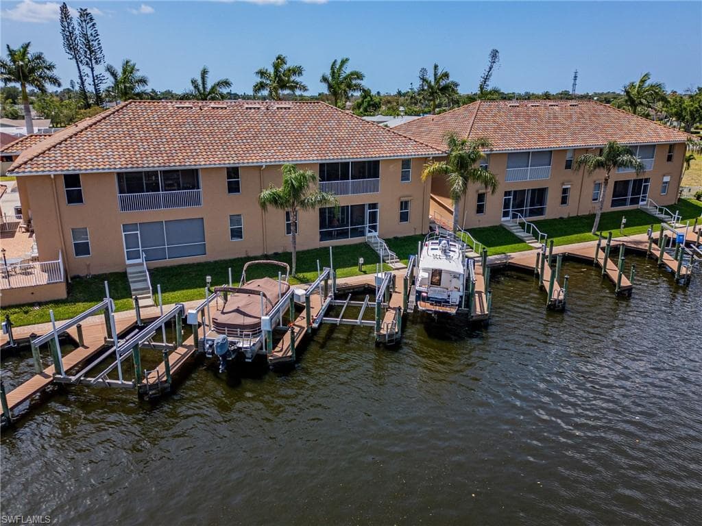 917 SE 36th ST 104 CAPE CORAL, FL 33904