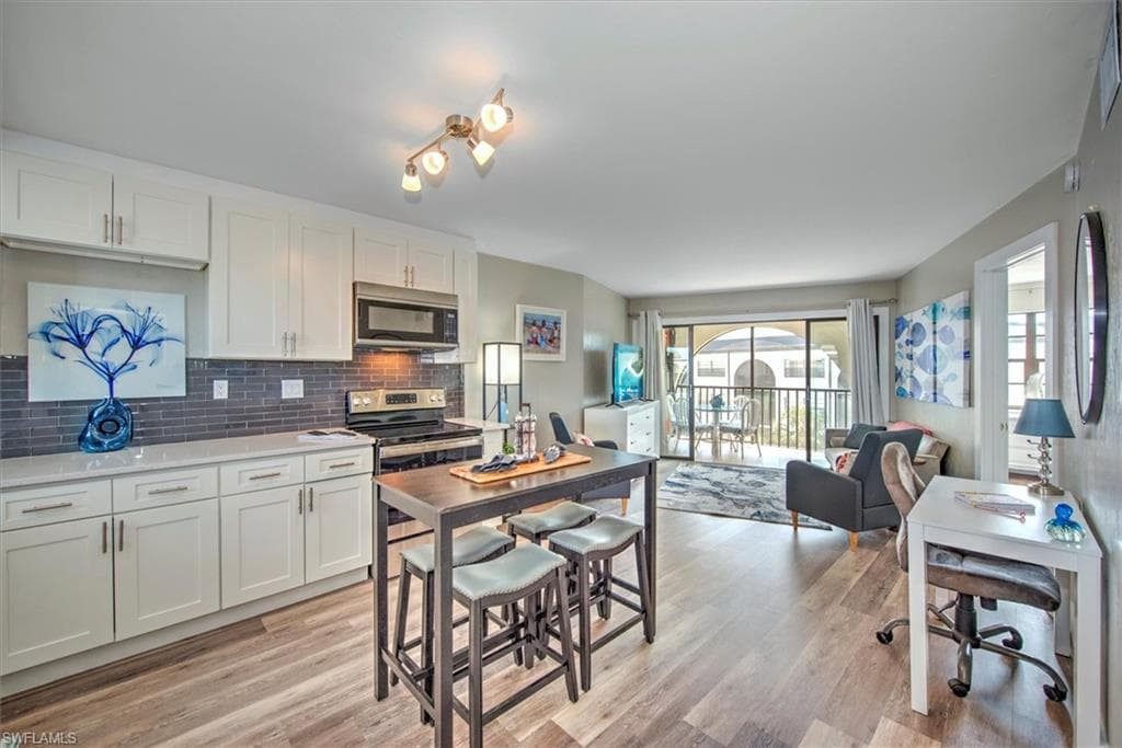 1015 Anglers CV G503 MARCO ISLAND, FL 34145