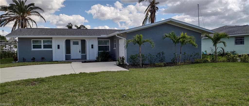 4957 Sorrento CT CAPE CORAL, FL 33904