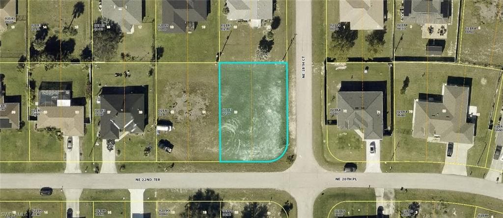 1825 NE 22nd TER CAPE CORAL, FL 33909
