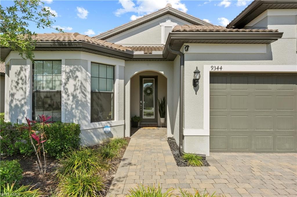9344 Bexley DR FORT MYERS, FL 33967