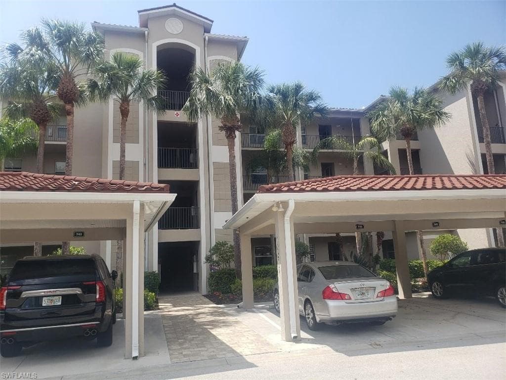 10275 Heritage Bay BLVD 715 NAPLES, FL 34120