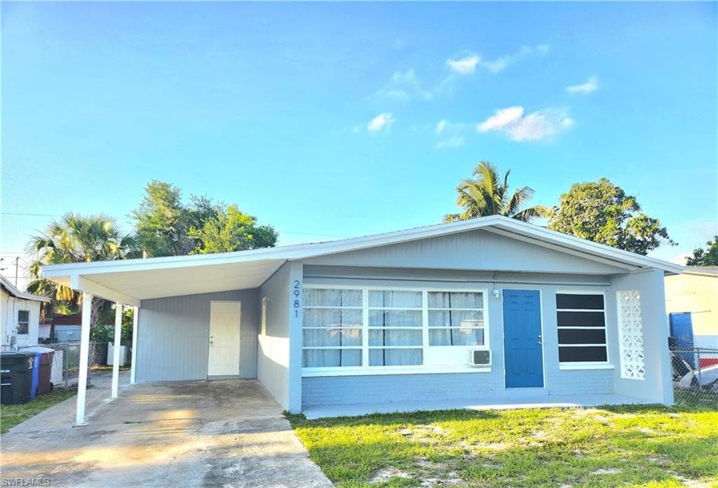 2981 Market ST FORT MYERS, FL 33916