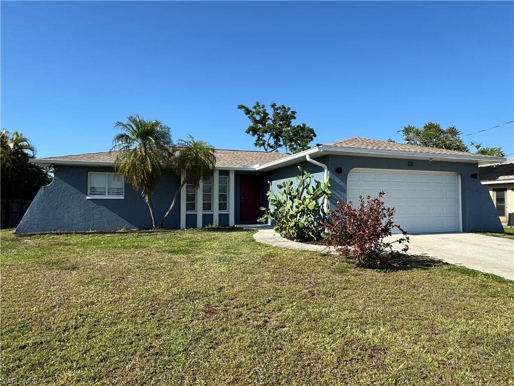 221 44th ST CAPE CORAL, FL 33914