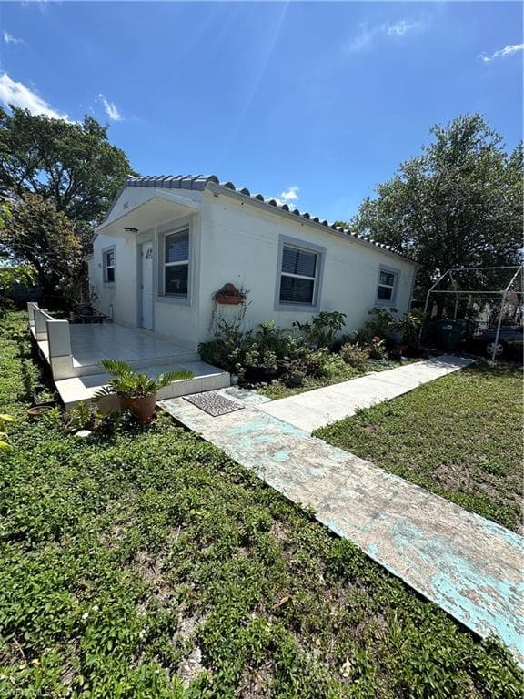 1220 WILMINGTON ST OPA-LOCKA, FL 33054