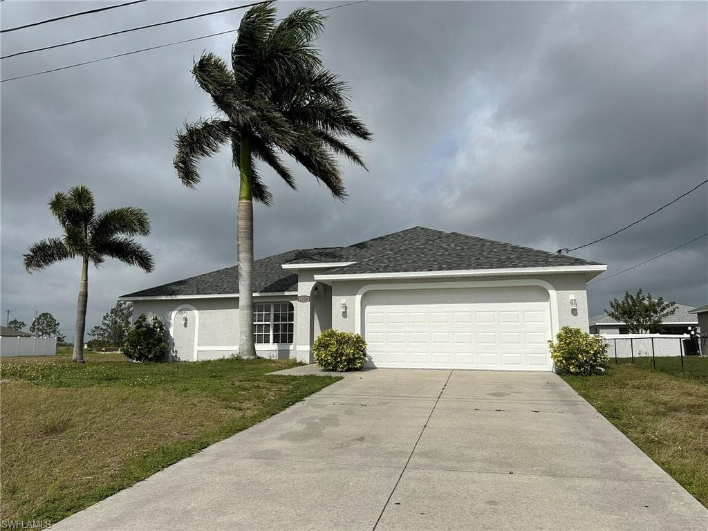 2824 NW 8th PL CAPE CORAL, FL 33993