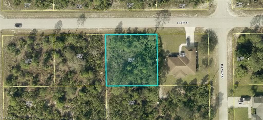 3104 E 10th ST LEHIGH ACRES, FL 33972
