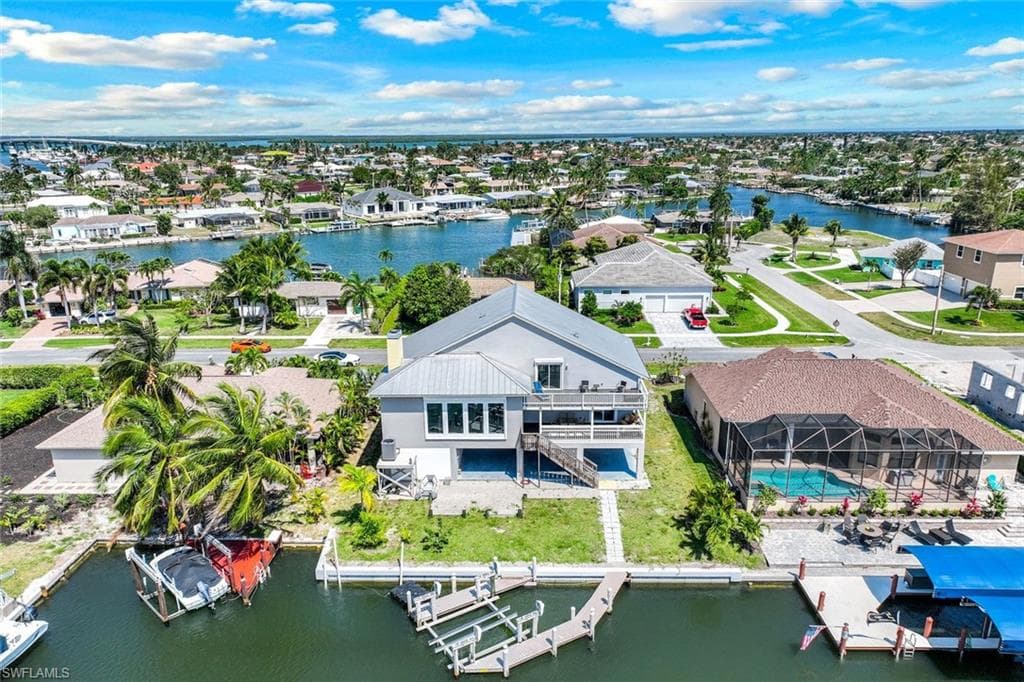 748 Rose CT MARCO ISLAND, FL 34145