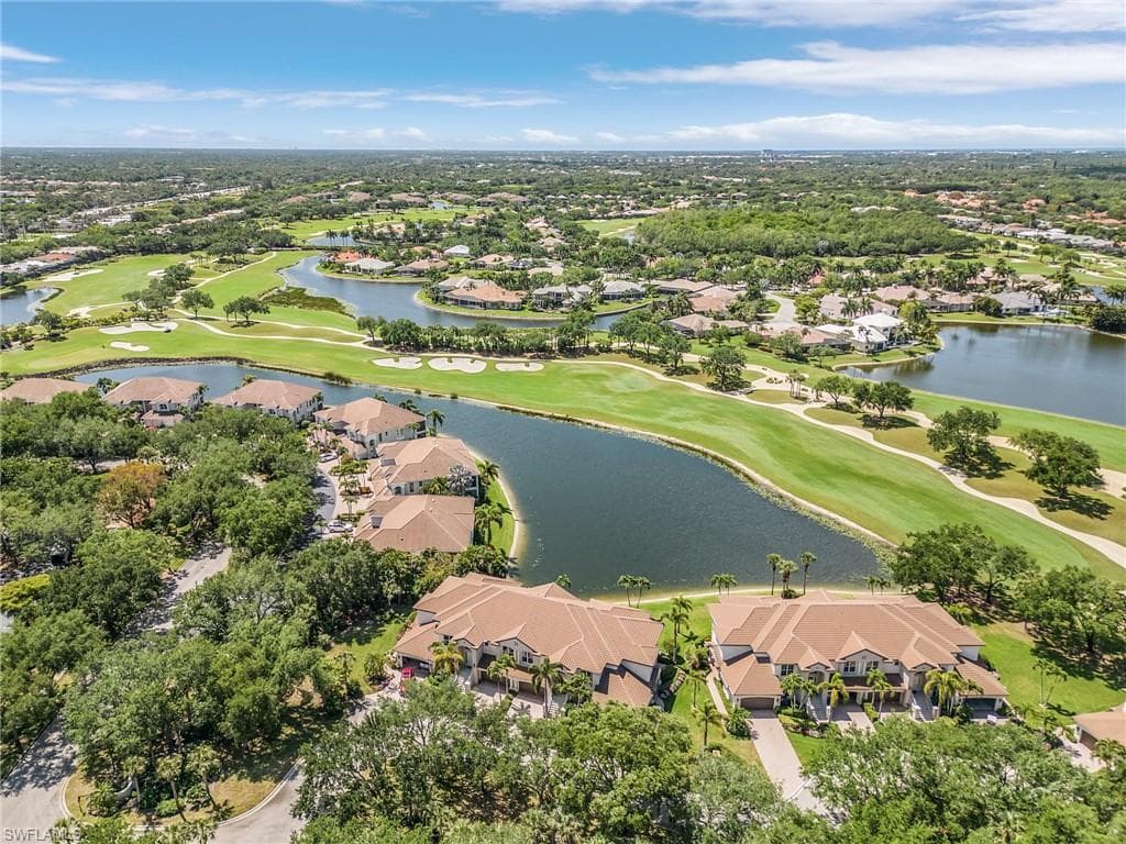 3211 Lancaster DR 14 NAPLES, FL 34105