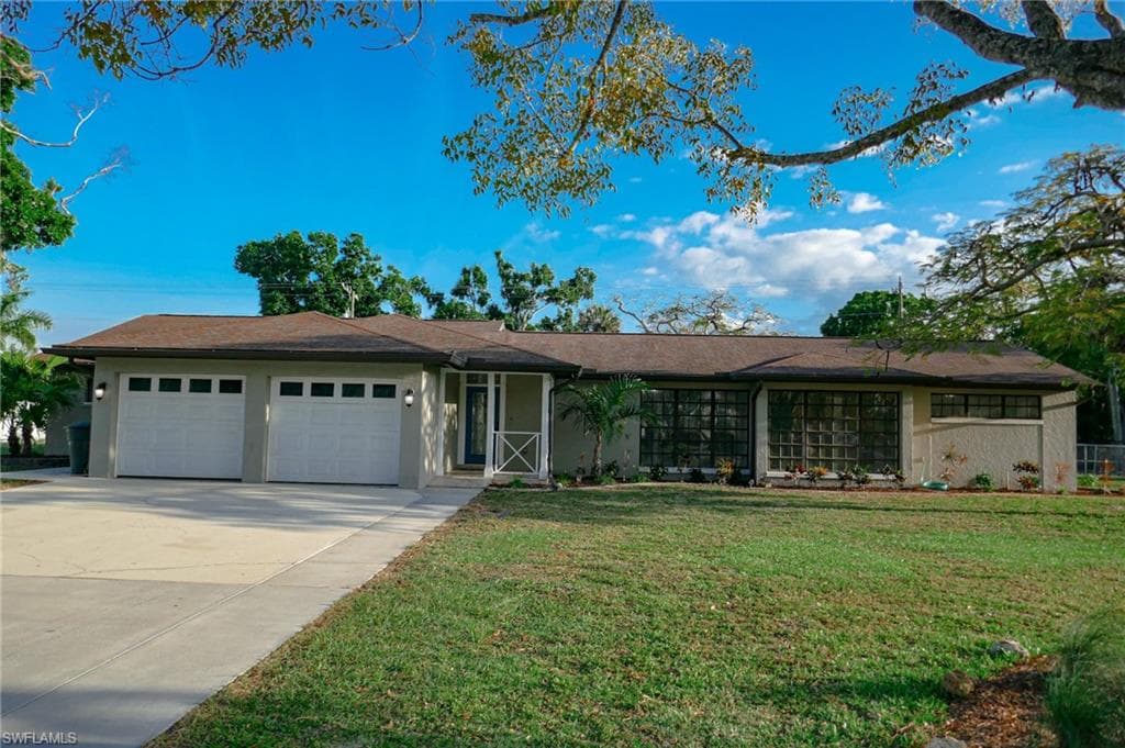 1434 Alcazar AVE FORT MYERS, FL 33901